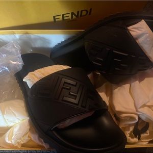 Authentic Men’s Fendi Slides fits 8-9